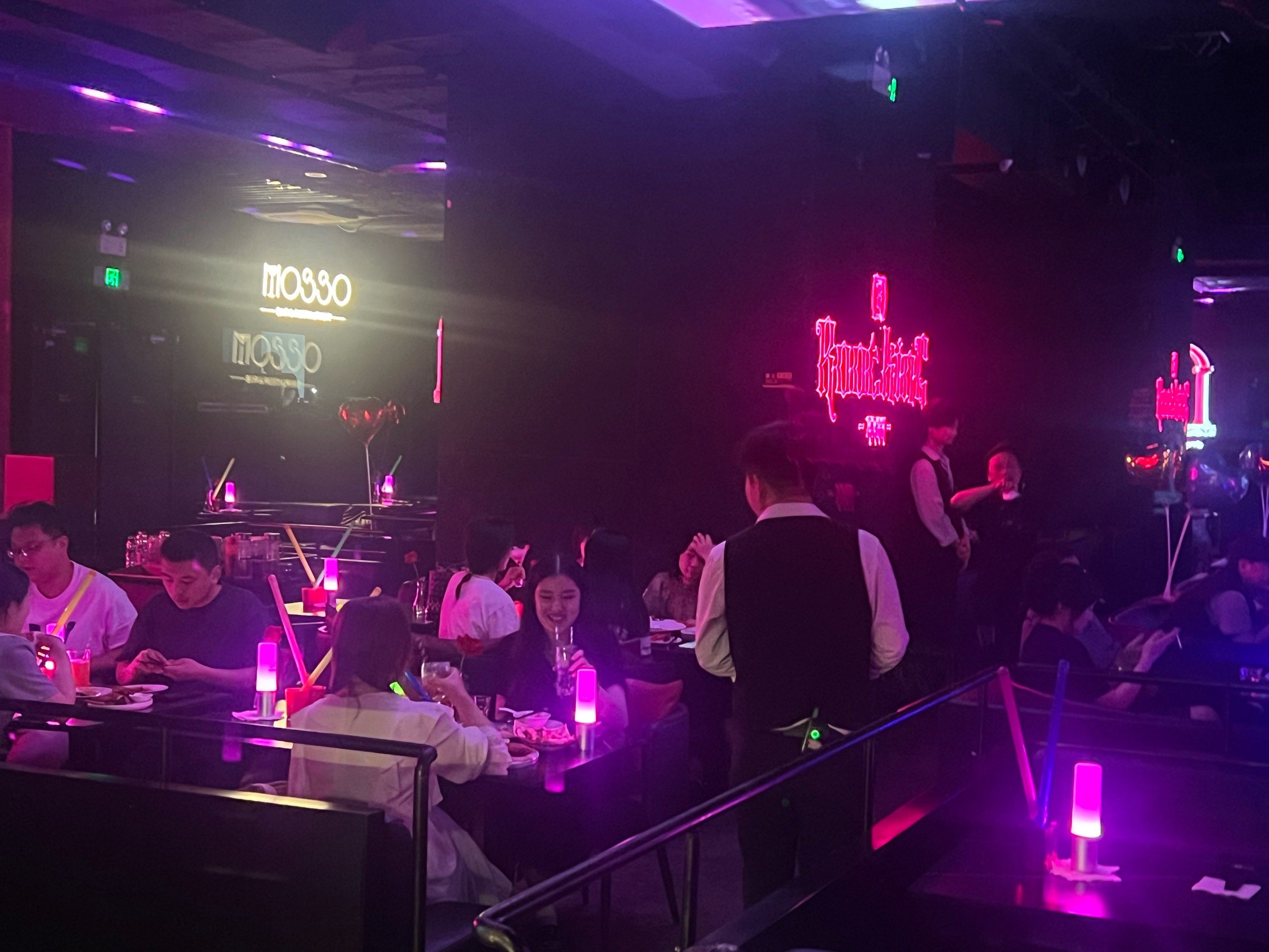 武汉商务ktv推荐低端场商务ktv精选-黄陂区ktv预定