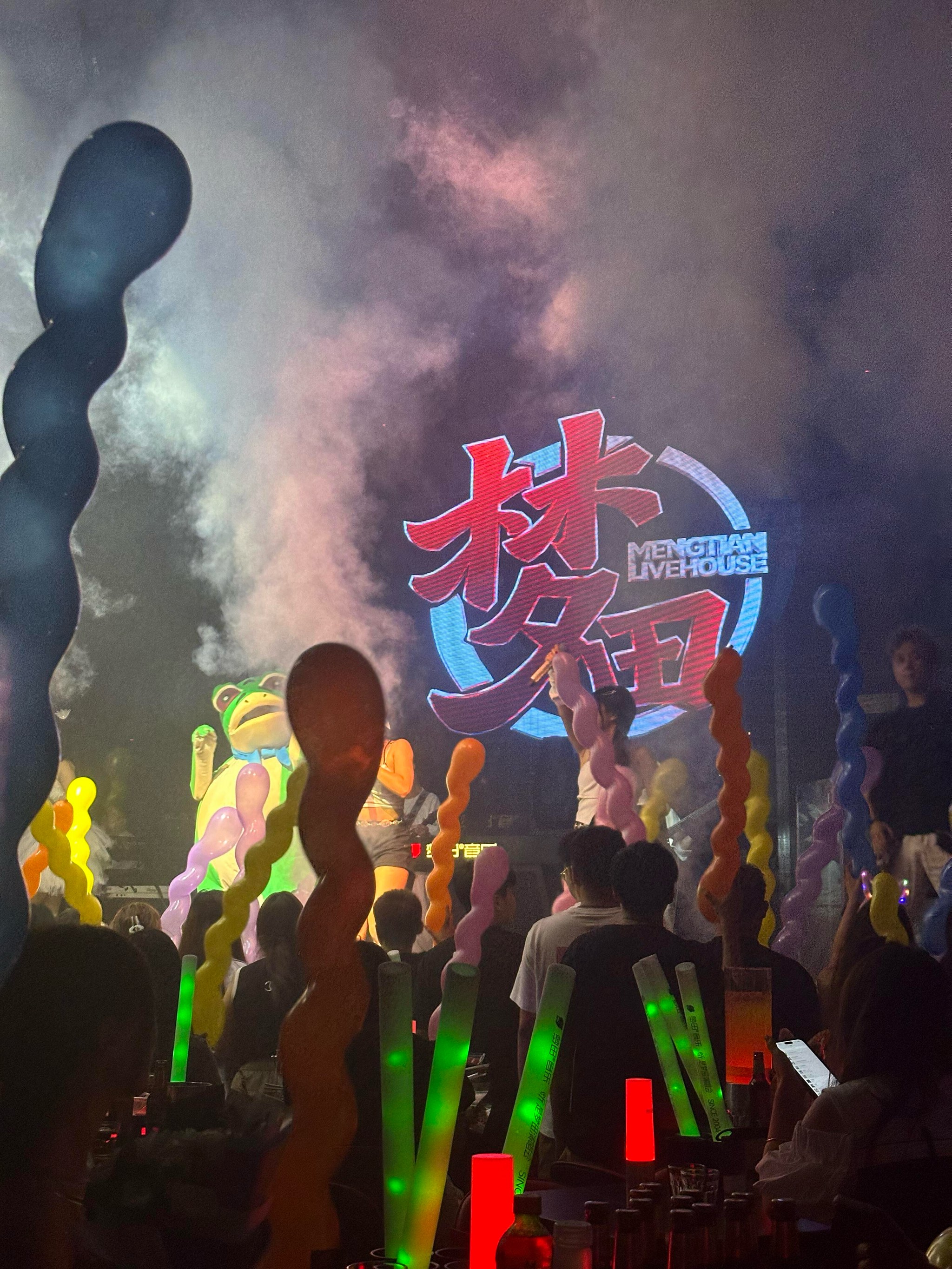 武汉商务ktv与片场差异-洪山区ktv预定