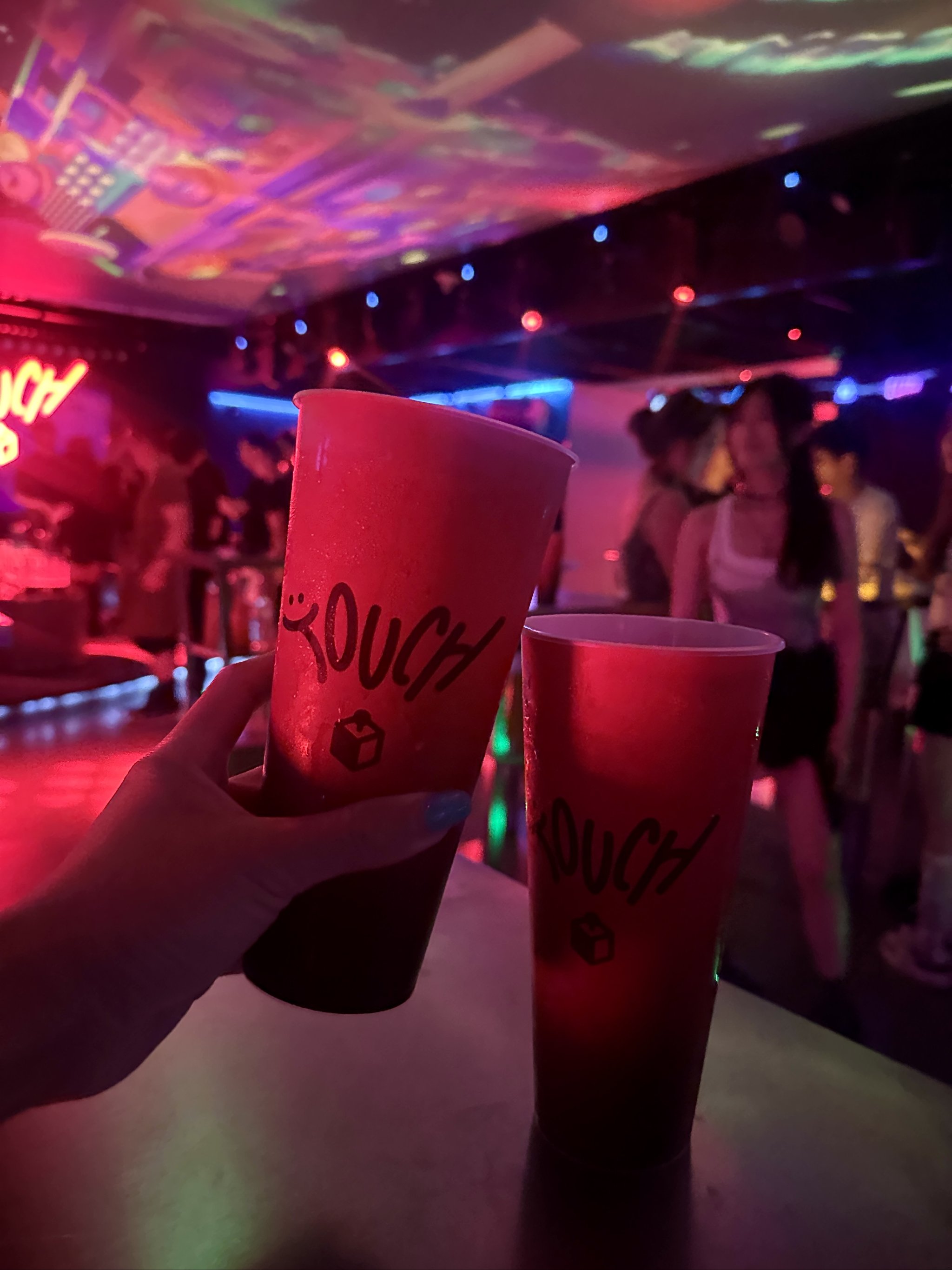 武汉商务ktv价格多少钱一个小时-青山区ktv预定